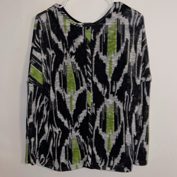 🌹NWT: CHELSEA & THEODORE LIME SALT MULTI BLOUSE - Picture 6 of 12
